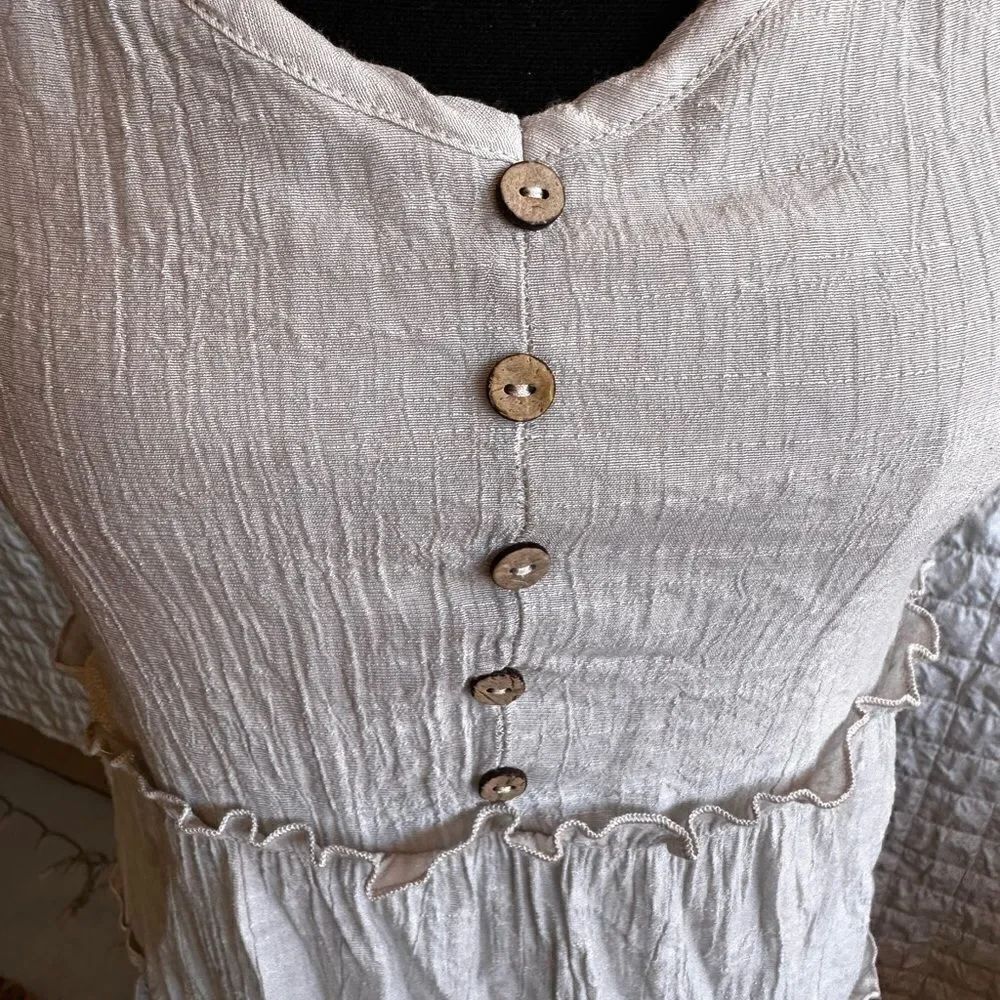 NAÏF lined tiered ivory rayon sundress - Picture 5 of 15